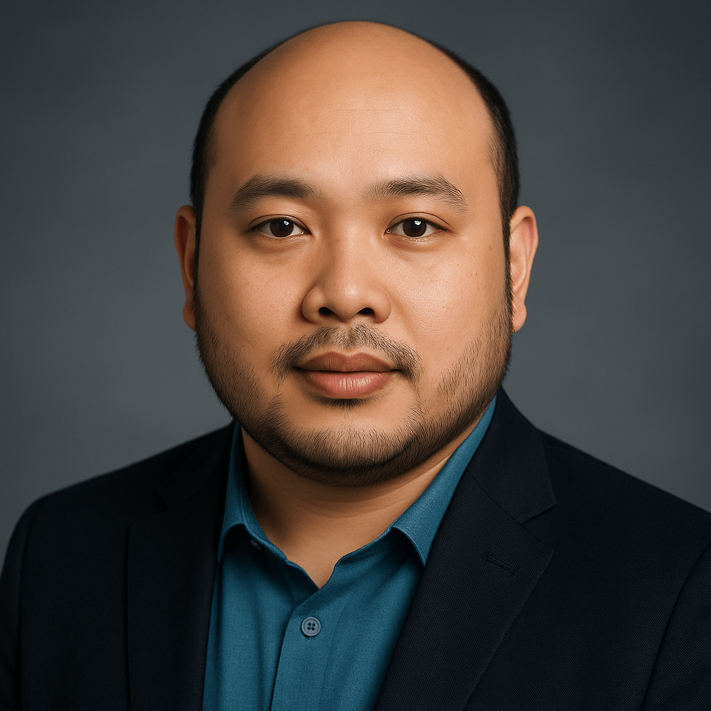 BS dev - Bounthavy Souvannavong portrait